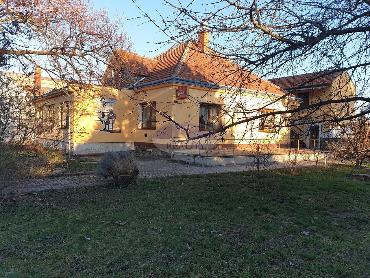 home-1
